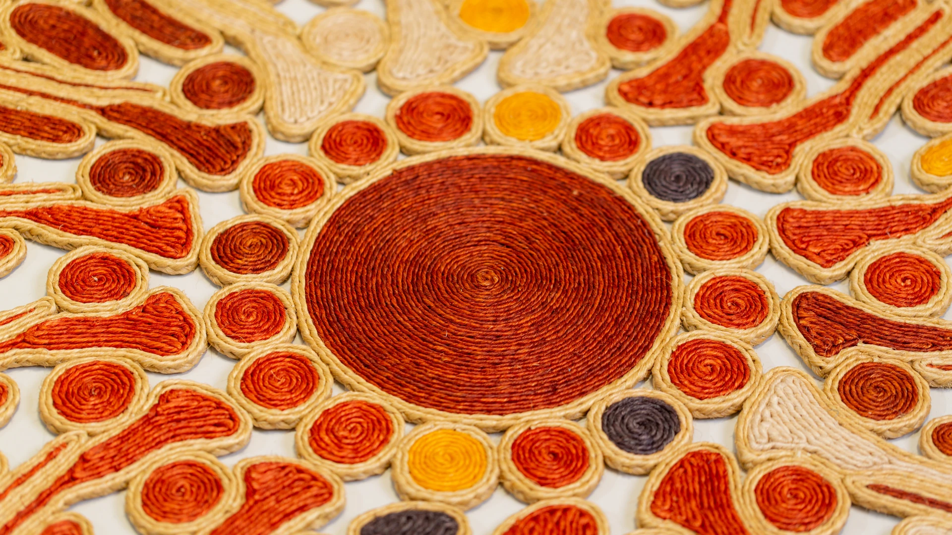 Tapisserie GASYRUG faite main à Madagascar - modele 7